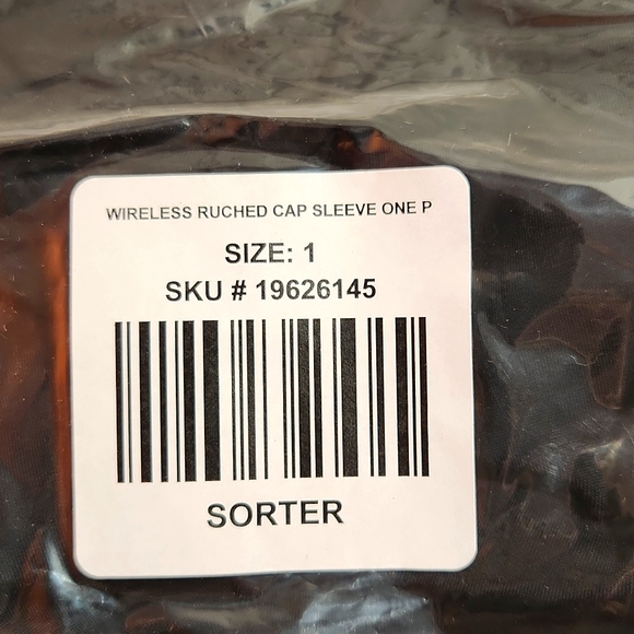 ❤️NWT VINTAGE TORRID WIRELESS RUCHED SWIMSUIT - CAP SLEEVES - TUMMY CONTROL PLUS - Picture 4 of 16